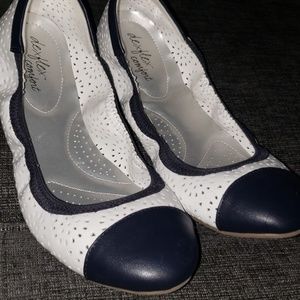 delight comfort shoes